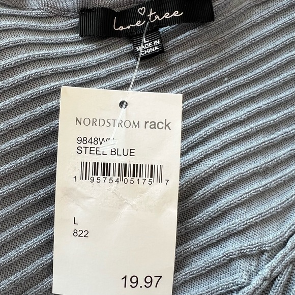 𝅺NEW WITH TAGS LOVE TREE‎ V-NECK RIBBED TIE BACK WOMEN'S TOP - Picture 9 of 11